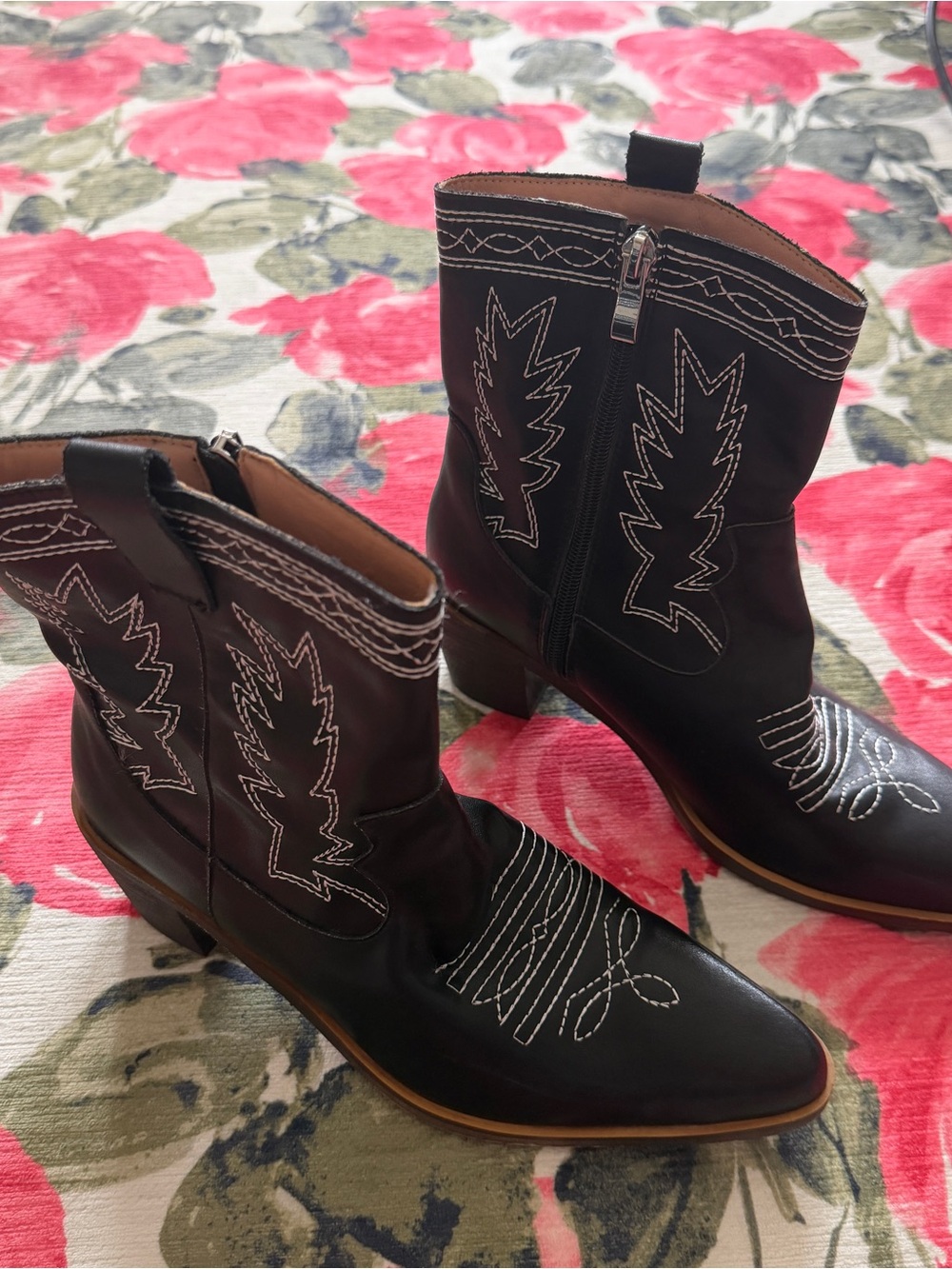 Classic Black Western Ankle Boots - Women